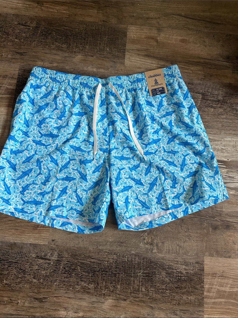 NWT chubbies Light Blue & White Shark-Print Swim Trunks XXL